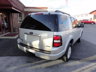 Ford Explorer 2010 photo 5