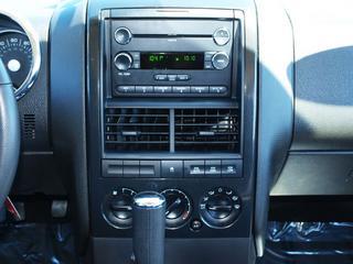 Ford Explorer 2010 photo 3