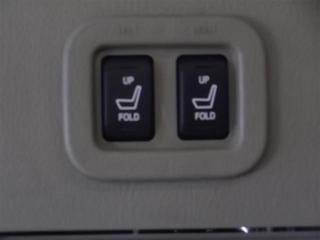 Ford Explorer 2010 photo 1