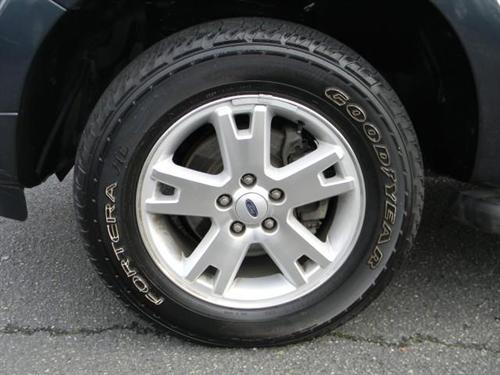 Ford Explorer 2010 photo 5