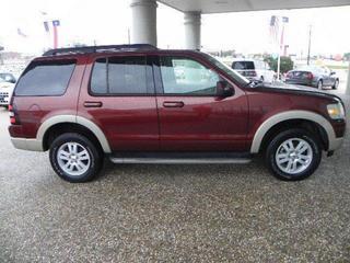 Ford Explorer 2010 photo 2