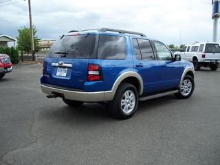 Ford Explorer 2010 photo 4