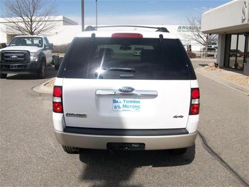 Ford Explorer 2010 photo 3