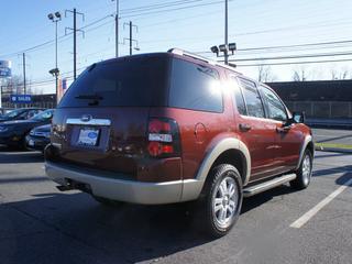 Ford Explorer 2010 photo 2