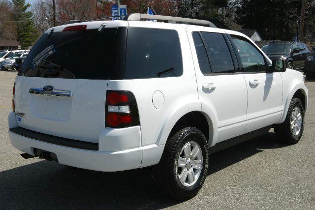 Ford Explorer 2010 photo 5