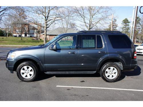 Ford Explorer 2010 photo 3