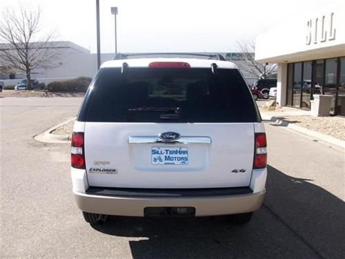 Ford Explorer 2010 photo 2