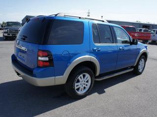 Ford Explorer 2010 photo 2