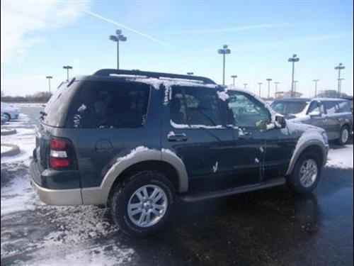 Ford Explorer 2010 photo 4