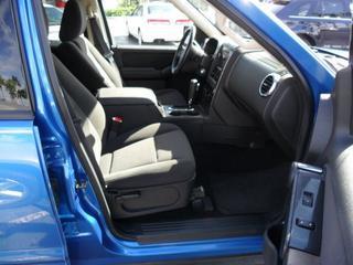 Ford Explorer 2010 photo 3