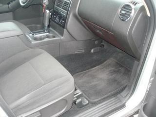 Ford Explorer 2010 photo 3