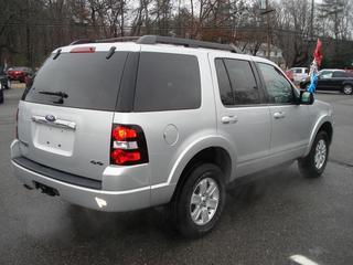 Ford Explorer 2010 photo 5