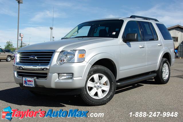 Ford Explorer 2010 photo 1