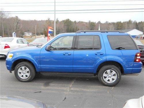 Ford Explorer 2010 photo 1