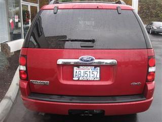 Ford Explorer 2010 photo 2