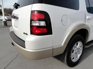 Ford Explorer 2010 photo 3