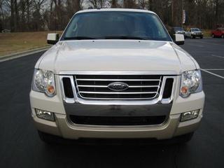 Ford Explorer 2010 photo 5