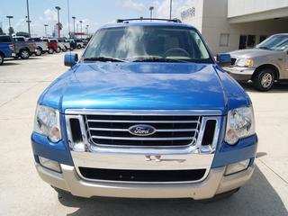 Ford Explorer 2010 photo 4