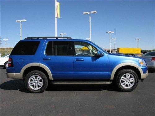Ford Explorer 2010 photo 1