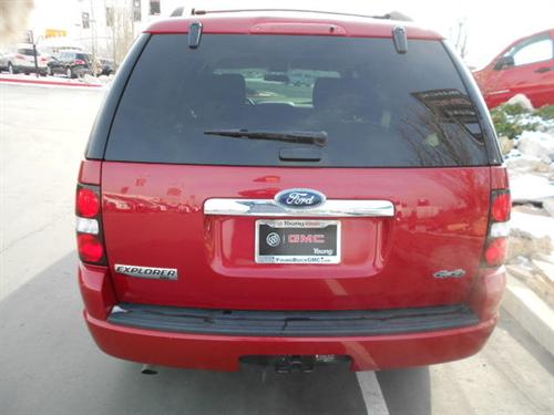 Ford Explorer 2010 photo 3