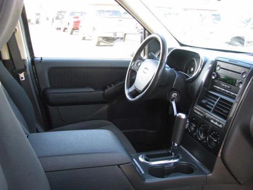 Ford Explorer 2010 photo 3
