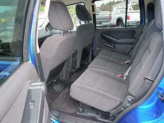 Ford Explorer 2010 photo 3