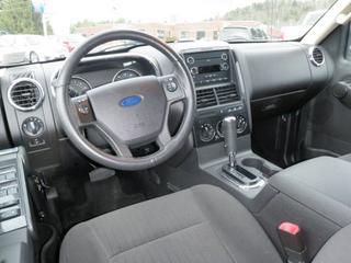 Ford Explorer 2010 photo 4