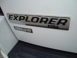 Ford Explorer 2010 photo 3
