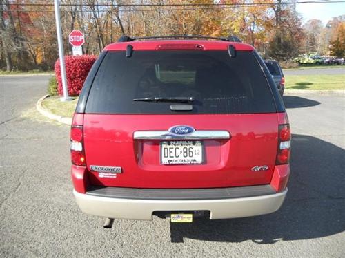 Ford Explorer 2010 photo 1