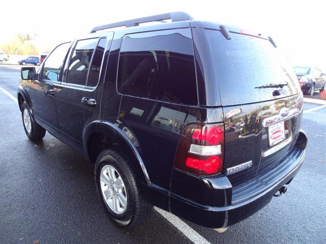 Ford Explorer 2010 photo 4