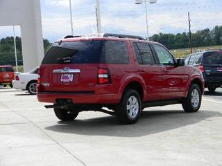 Ford Explorer 2010 photo 4