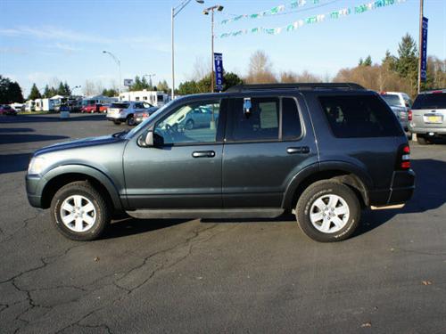 Ford Explorer 2010 photo 1