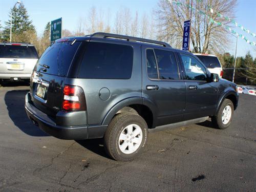 Ford Explorer 2010 photo 3