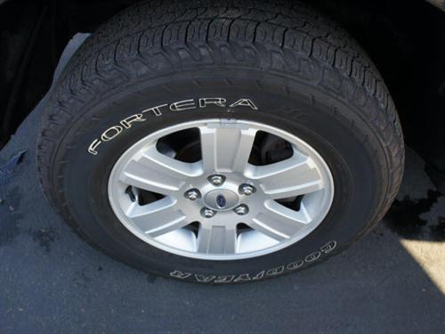 Ford Explorer 2010 photo 5