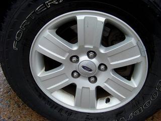 Ford Explorer 2010 photo 5