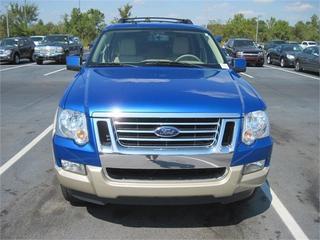 Ford Explorer 2010 photo 2