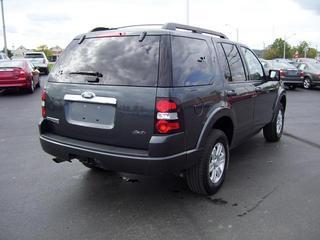 Ford Explorer 2010 photo 3