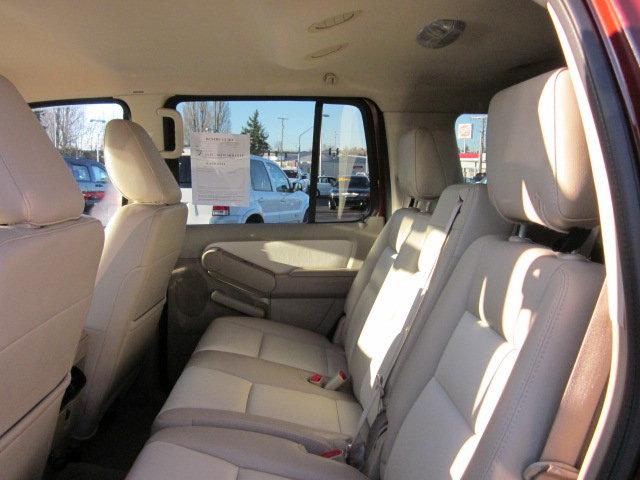 Ford Explorer 2010 photo 5