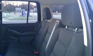Ford Explorer 2010 photo 4