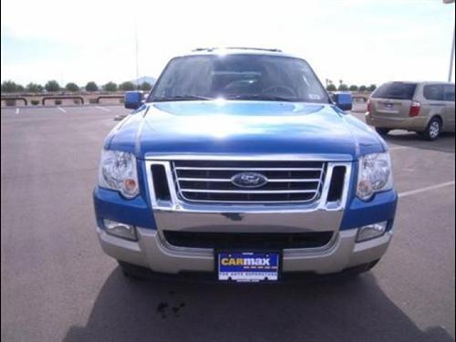 Ford Explorer 2010 photo 1