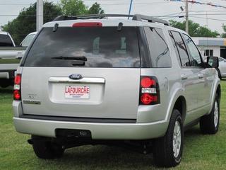 Ford Explorer 2010 photo 4