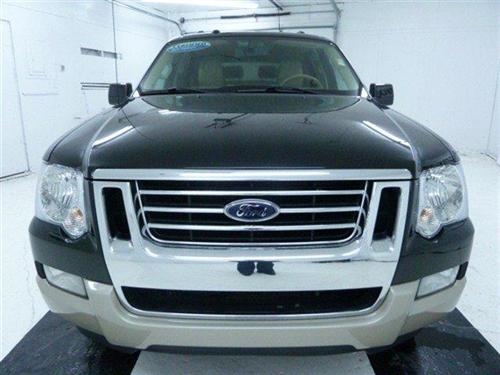 Ford Explorer 2010 photo 3