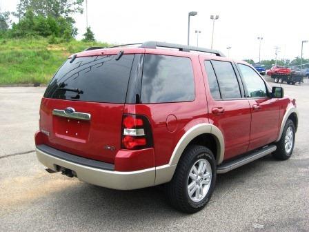 Ford Explorer 2010 photo 3