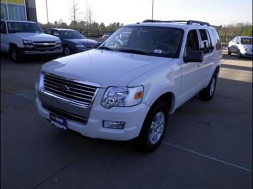 Ford Explorer 2010 photo 2
