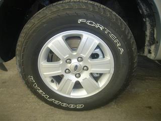 Ford Explorer 2010 photo 3