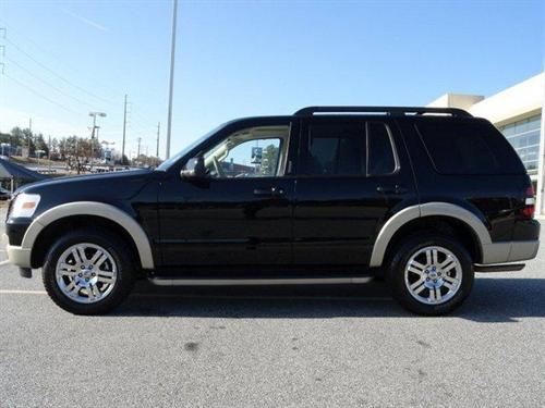 Ford Explorer 2010 photo 1