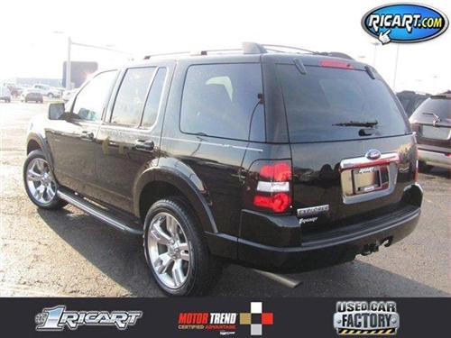 Ford Explorer 2010 photo 2