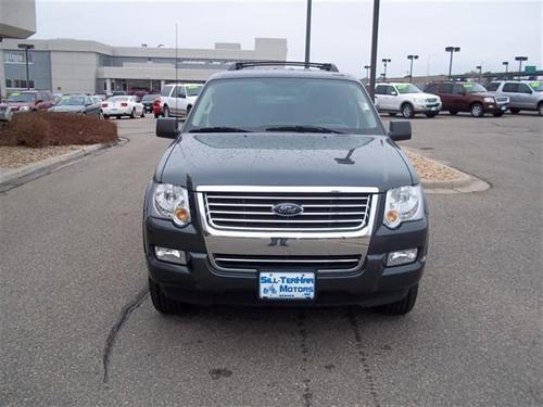 Ford Explorer 2010 photo 1