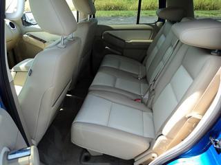 Ford Explorer 2010 photo 5