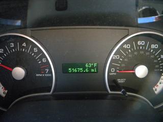 Ford Explorer 2010 photo 1